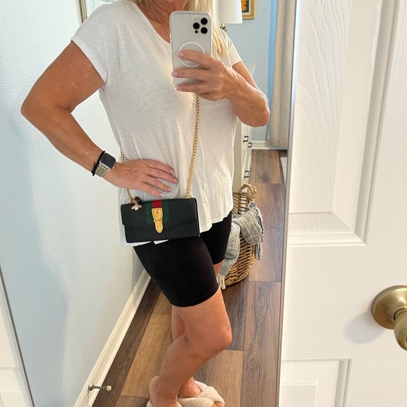 Authentic Gucci Sylvie Wallet on a Chain - Picture 4 of 12